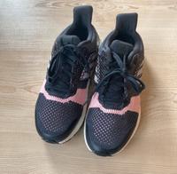 adidas Originals Ultraboost Laufschuhe Schleswig-Holstein - Flensburg Vorschau