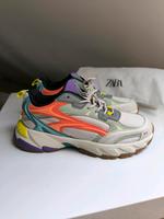 Zara Damensneaker Gr. 39 (wie 38) - neuwertig Nordrhein-Westfalen - Overath Vorschau