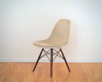 2 x Vitra Herman Miller Eames Fiberglas Side Chair DSW A. Girard Stuttgart - Stuttgart-West Vorschau