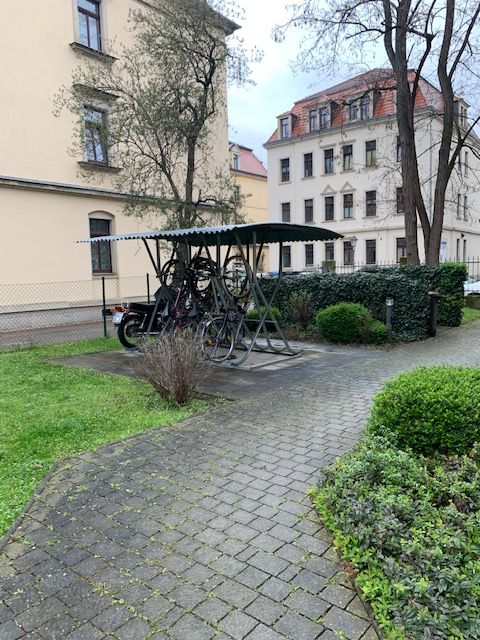 2023-313 Schönes 1,5-Raum-Apartment mit Balkon im denkmalgeschützten Wohnhaus im Dresdner Stadtteil Pieschen zu verkaufen in Dresden