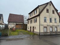 Generalsanierungsbedürftiges Zweifamilienhaus / großer Bauplatz Baden-Württemberg - Althengstett Vorschau