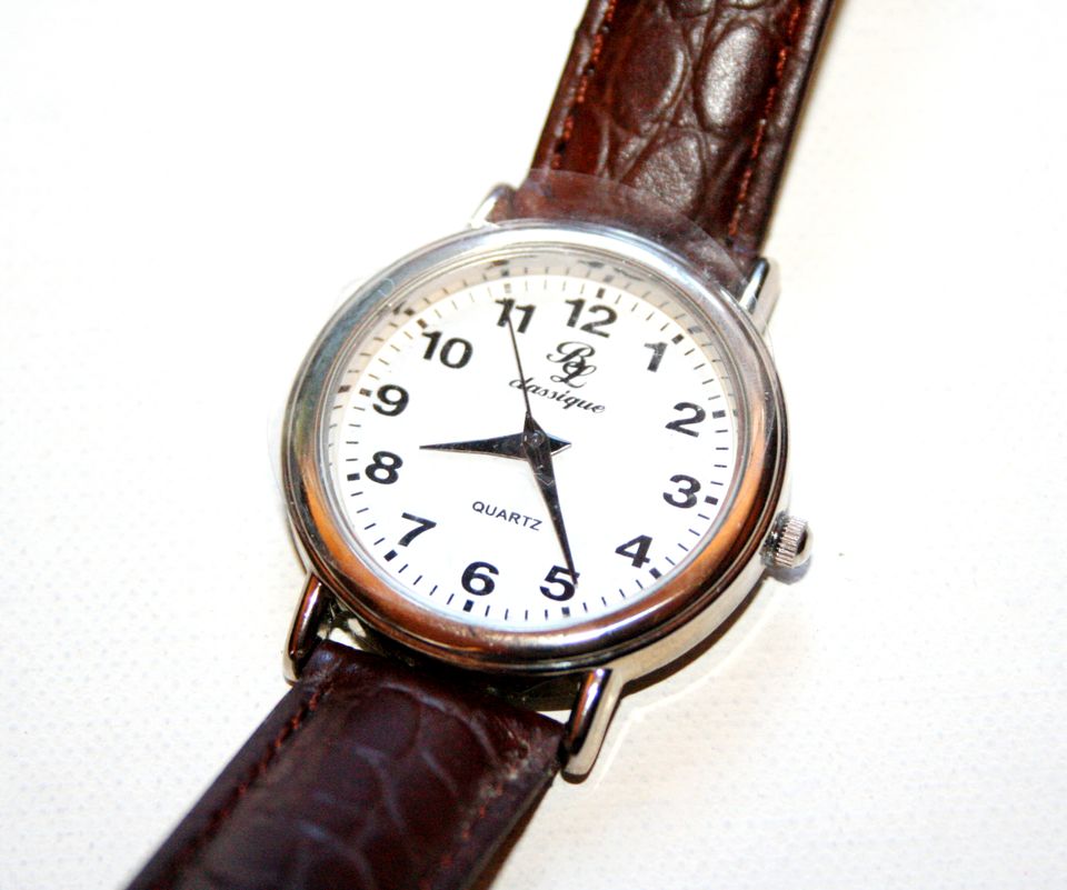 Armband-Uhr BL classique QUARZ Ø Ziffernblatt 34mm Kunst-Leder-Ar in Schweitenkirchen