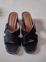 Sandalen gr 37 neuwertig Schuhe Damen Sommer Nordrhein-Westfalen - Geseke Vorschau
