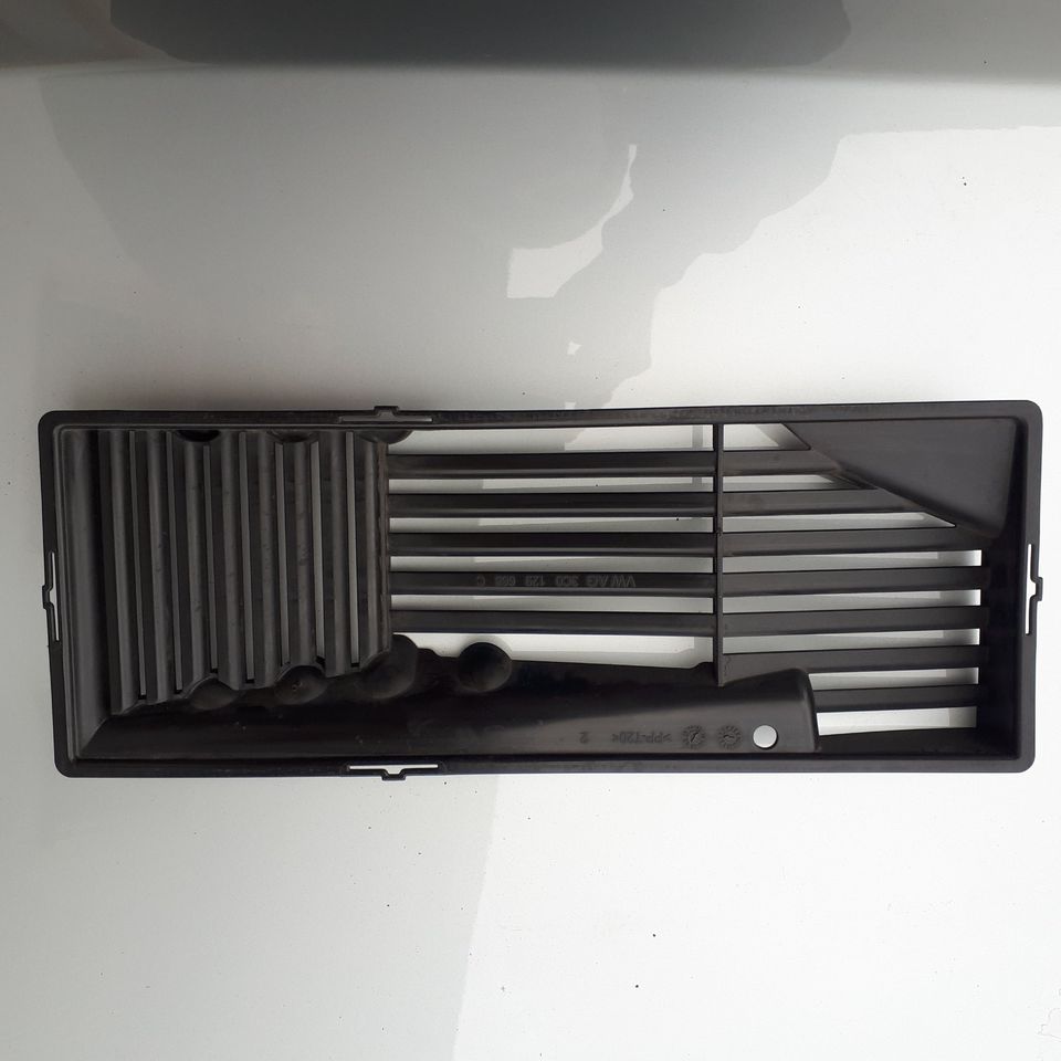 Luftfiltergitter VWAG 3CO 129668 C, Golf, Passat, Touran, Audi in Tuntenhausen