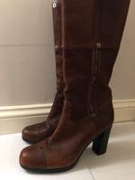 Prada Stiefel Größe 38 Bayern - Freising Vorschau