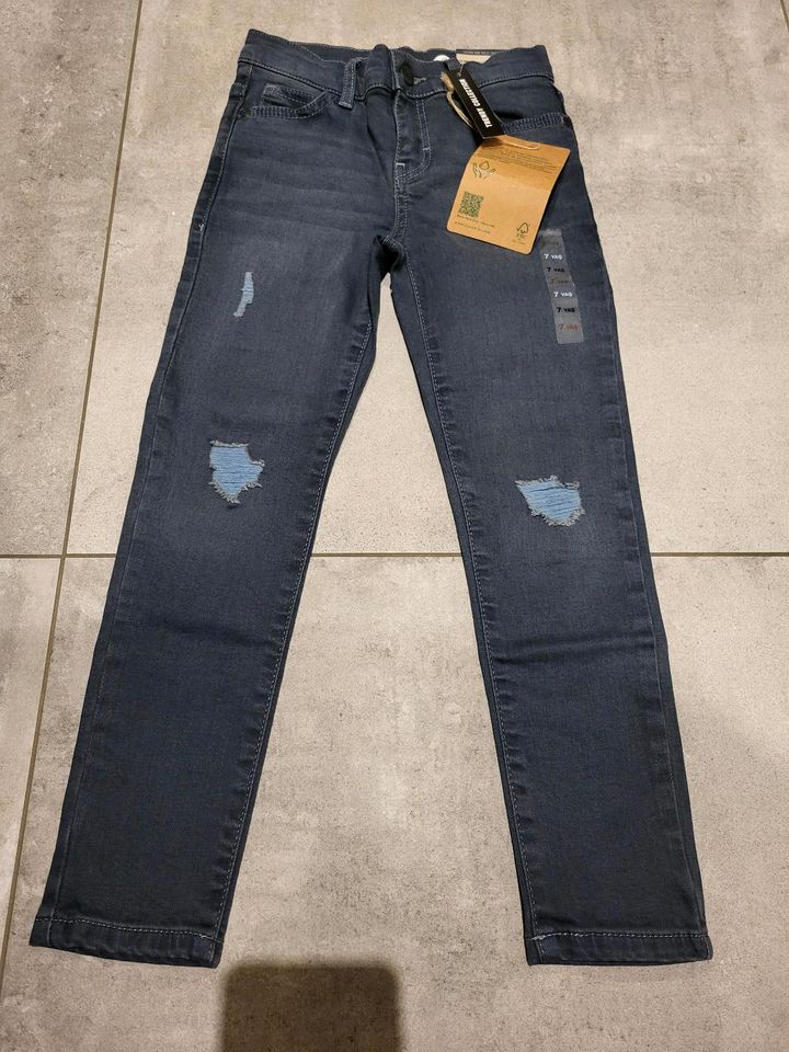 Jeans Hose Gr. 116 / 122 *neu* in Leutkirch im Allgäu