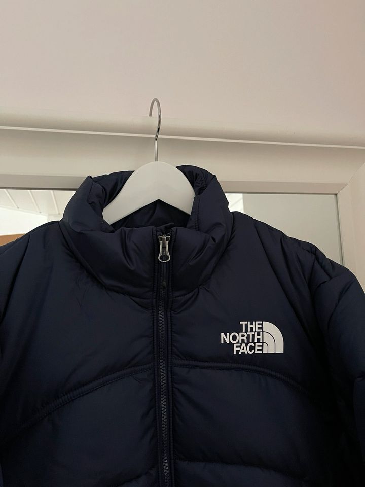 Größe M The North Face Jacke Dunkelblau Jacket 2000 Winterjacke in Köln