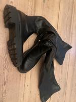 Schwarze Overknie Stiefel , Gr. 41, neuwertig 15€ Pankow - Weissensee Vorschau