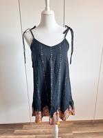 Gemustertes Kleid Nordrhein-Westfalen - Bottrop Vorschau
