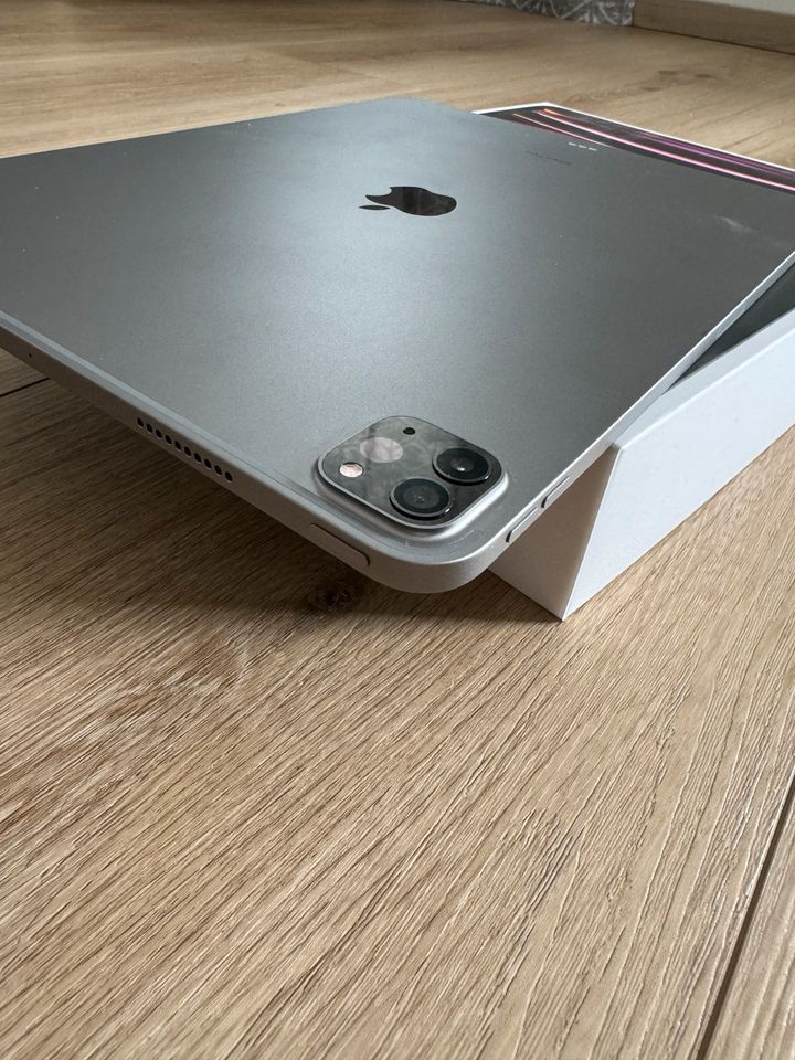 iPad Pro 12.9 2022 128GB WIFI Space Grey in Weismain