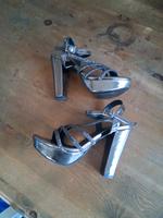 Plateu Hıghheel Schuhe Silber metalıc Gr.36 / 37 Niedersachsen - Alfeld (Leine) Vorschau