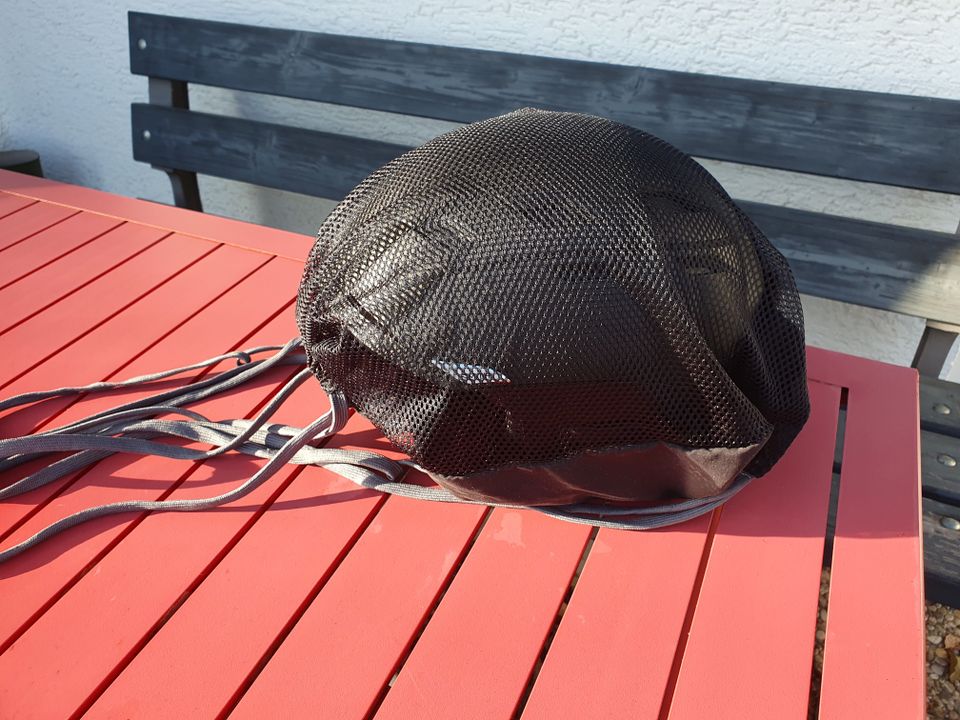 Ski Snowboard Helm Smith Sequel, Größe M, Schwarz/Grün, Neu in Burgau