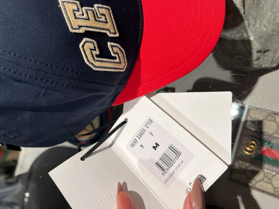 Celine Baseball Cap in Düsseldorf