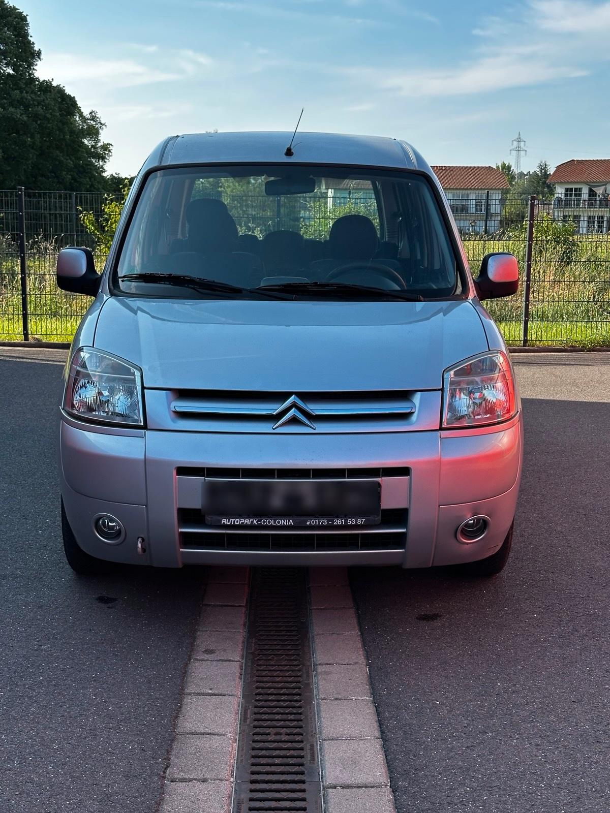 Abbildung des Autos Citroën Berlingo Multisp…