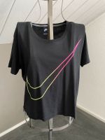 Nike T-Shirt Größe S Baden-Württemberg - Haßmersheim Vorschau