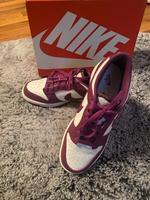 Nike Dunk lila Gr 40 Baden-Württemberg - Remseck am Neckar Vorschau