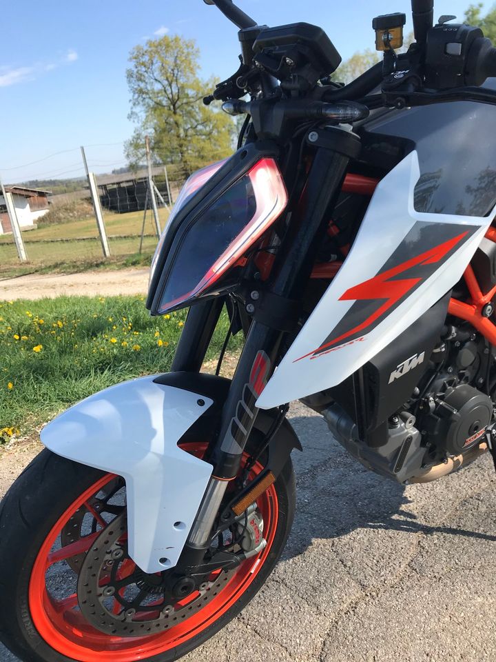 KTM Superduke 1290 in Pocking