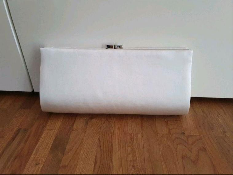 Brauttasche Clutch Braut Hochzeit Menbur NEU in Aschheim