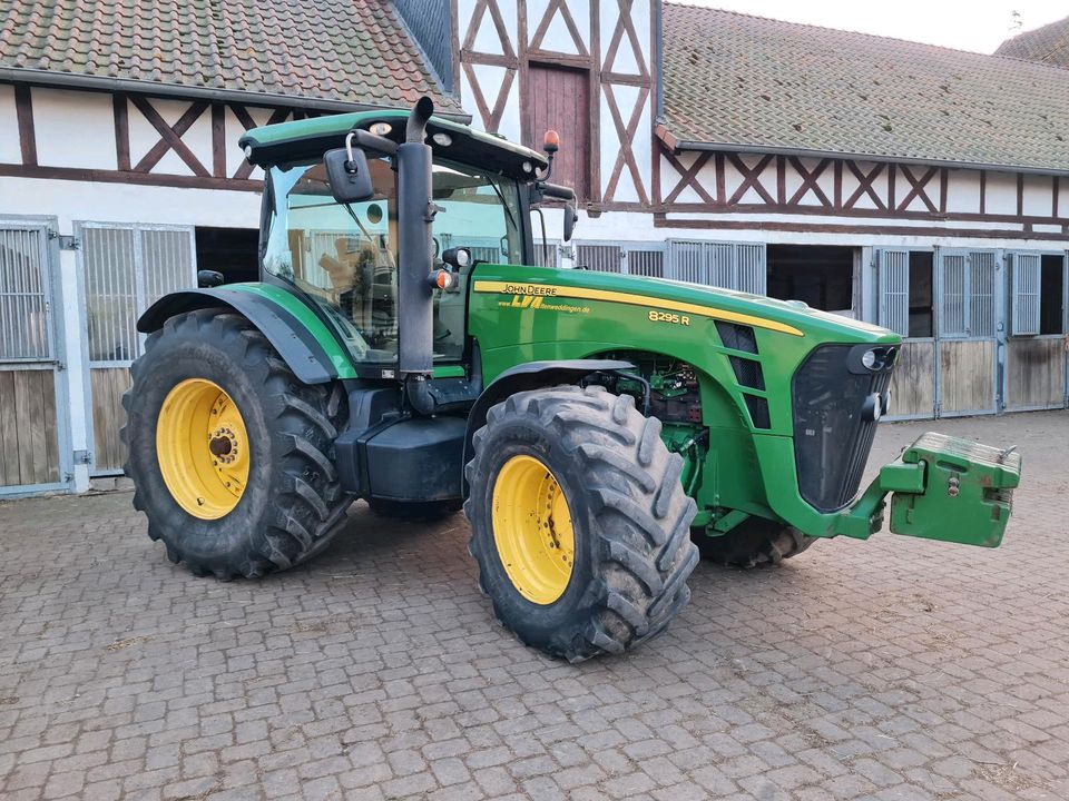 John Deere 8295 R Motor vor 1200  h überholt 8310R Powershift in Harsum