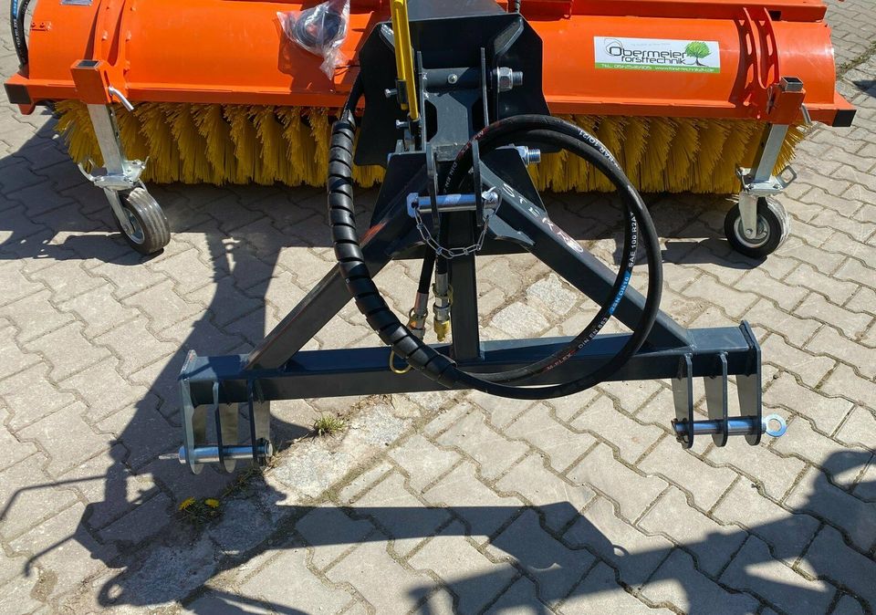 120-240cm Kehrmaschine Kehrbesen Frontlader Traktor Lader NEU in Berg bei Neumarkt i.d.Opf.