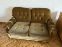 Zweisitzer Velour Couch Sofa olive samt vintage shabby Rheinland-Pfalz - Steinbach am Glan Vorschau