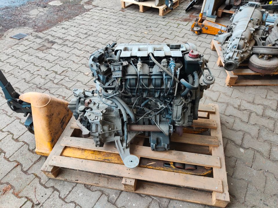 Motor und Getriebe Alfa 147 16. 88 kW BJ 2003 #010112 in Karlsruhe