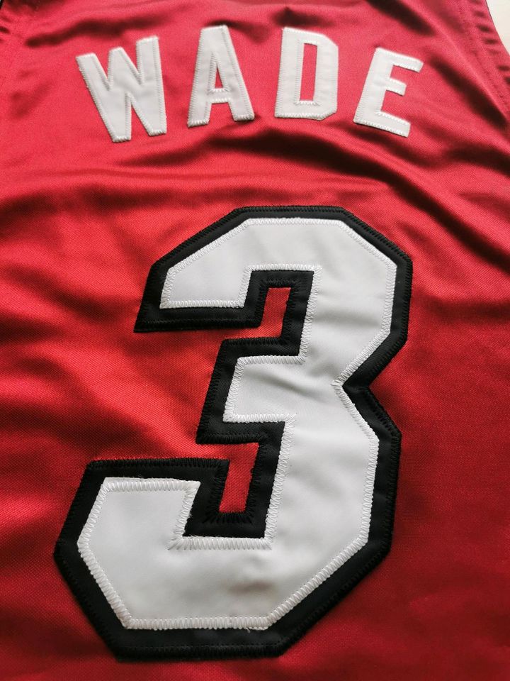 Dwyane Wade Miami Heat Basketball Trikot Jersey Butler NBA NEU in Waldenburg