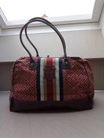 Tommy Hilfiger Reise-Tasche/ Weekender, original Nordrhein-Westfalen - Paderborn Vorschau