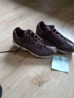 Nike Air Max 95 burgundy Größe 40 Niedersachsen - Soltau Vorschau