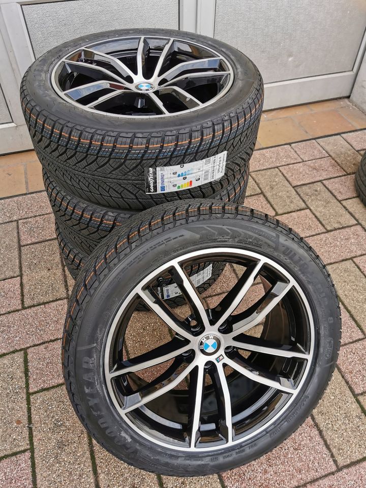 neu BMW Winterreifen 5er G30 31 18" Styling 662 Dunlop Alufelgen in Philippsburg