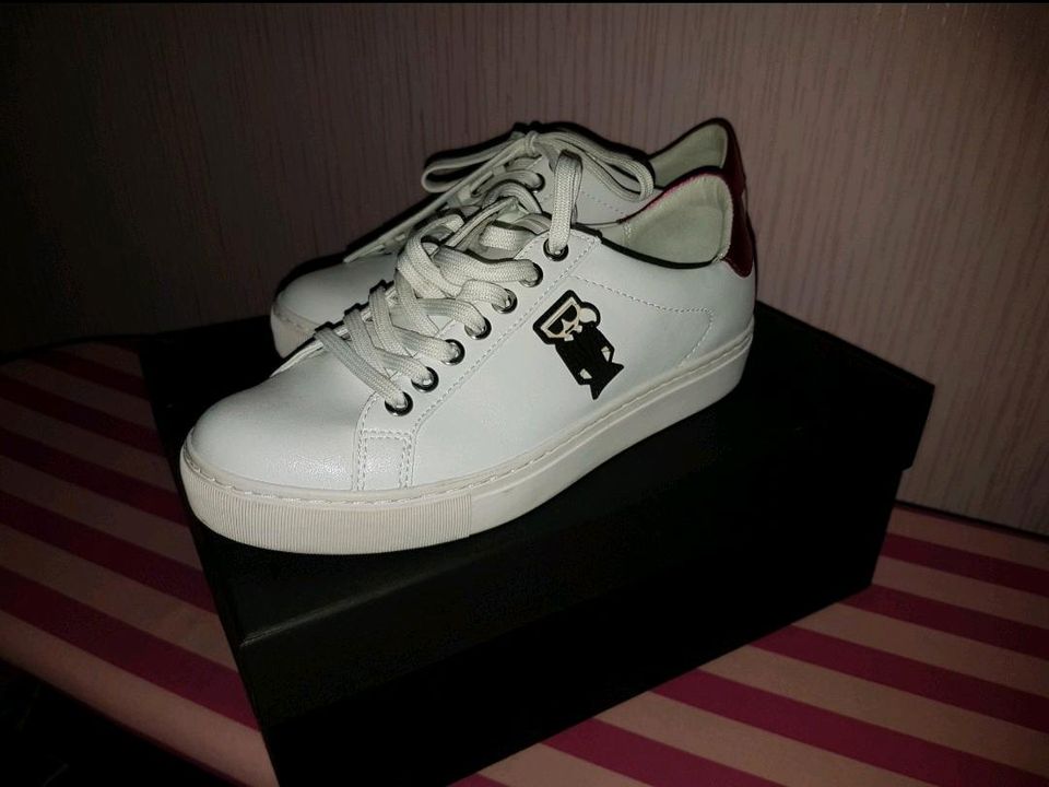 weiß pink Leder Karl Lagerfeld Sneaker Turnschuh Schuh Gr.38 in Neumünster