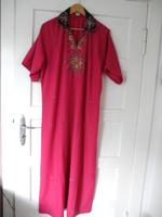 SAMEERA Kleid Indisch bestickt lang Rot XXL g.Z. Berlin - Steglitz Vorschau