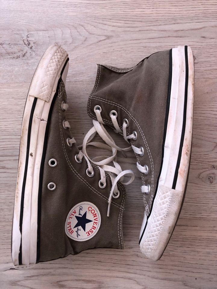 Converse grau in Göppingen