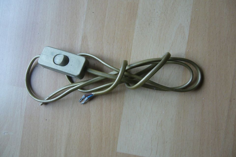 Kabel für Tischlampen mit Stecker in Hage