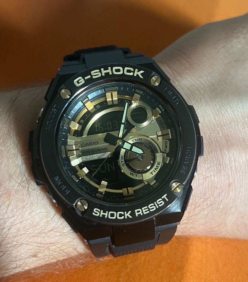 Casio G-Shock GST-210B-1A9ER Schwarz Gold Herrenuhr *selten* in Mannheim