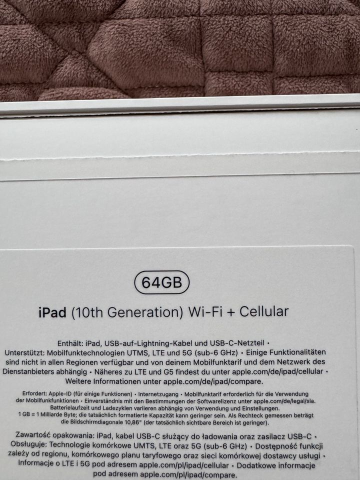 iPad (10th Generation) Wi-Fi + Cellular 64GB in Bielefeld