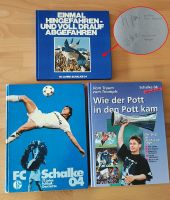 Schalke Bücher für Fans, eins mit Original-Autogramm Rudi Assauer Nordrhein-Westfalen - Herten Vorschau