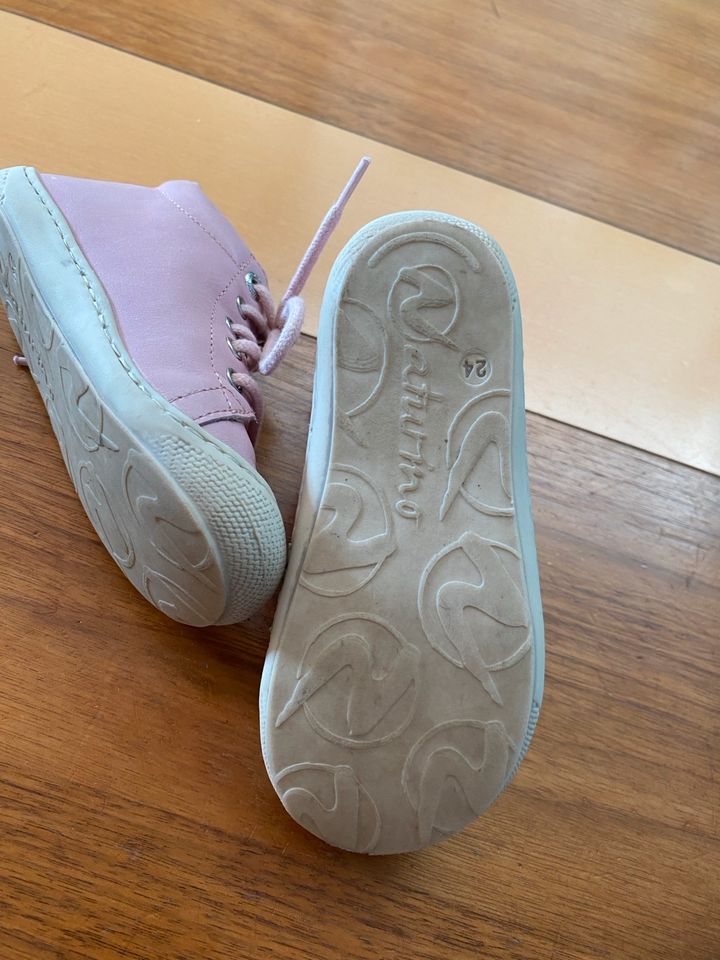 Naturino Schuhe Gr 24 wie neu in rosa in Hirschaid