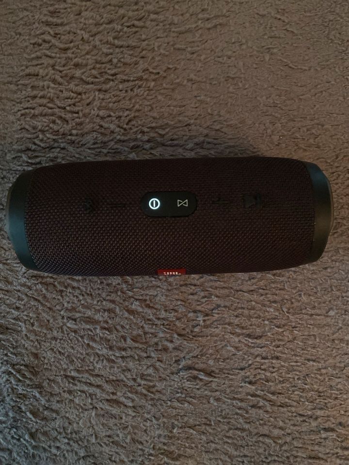 JBL Charge 3 Schwarz (Zustand Gut) in Hannover