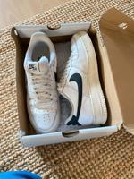 Nike Air Force Größe 43 Niedersachsen - Sickte Vorschau