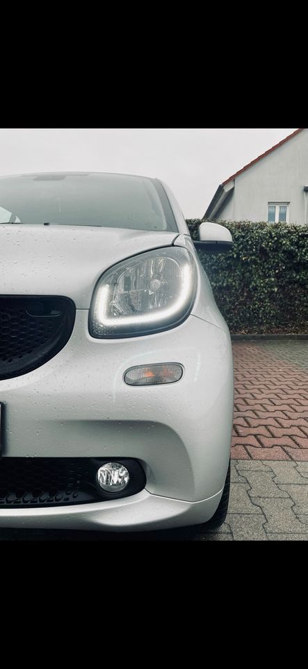 Smart Fortwo 453 / 90 PS in Offenbach