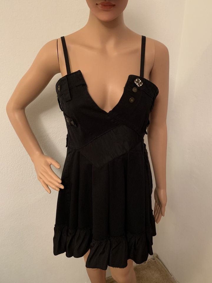 645€ Versace Jeans Couture Babydoll das kleine Schwarze Kleid Top in München