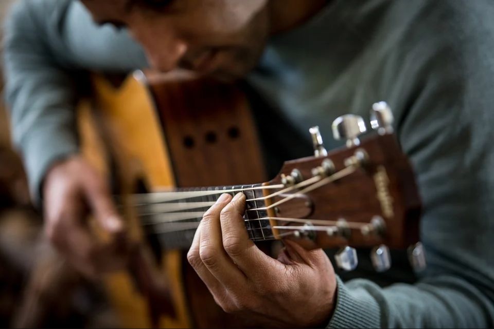 Gitarrenunterricht in Mitte - Hausbesuche in Berlin