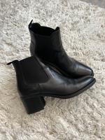 Chelsea Boots für Damen in schwarz mit Block Absatz 41 Ankle Bayern - Pottenstein Vorschau