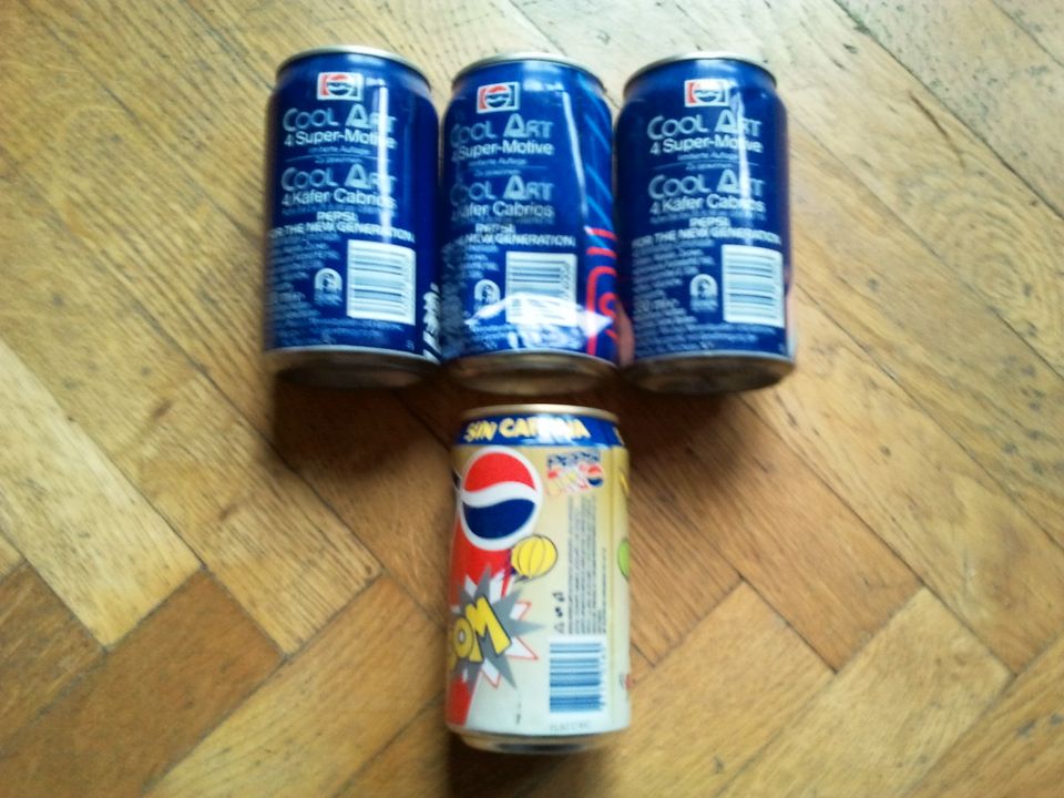 4 Pepsi Dosen - 90er Jahre in Viersen