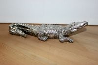 Krokodil-Skulptur / Statue -  aus Kunststein - silber Hessen - Kassel Vorschau