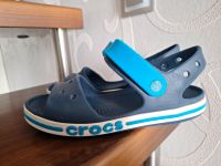 Crocs Badesandalen Gr. 34/35 J3 blau Nordrhein-Westfalen - Borchen Vorschau