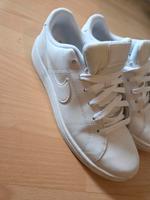 Nike Turnschuhe Nordrhein-Westfalen - Beckum Vorschau