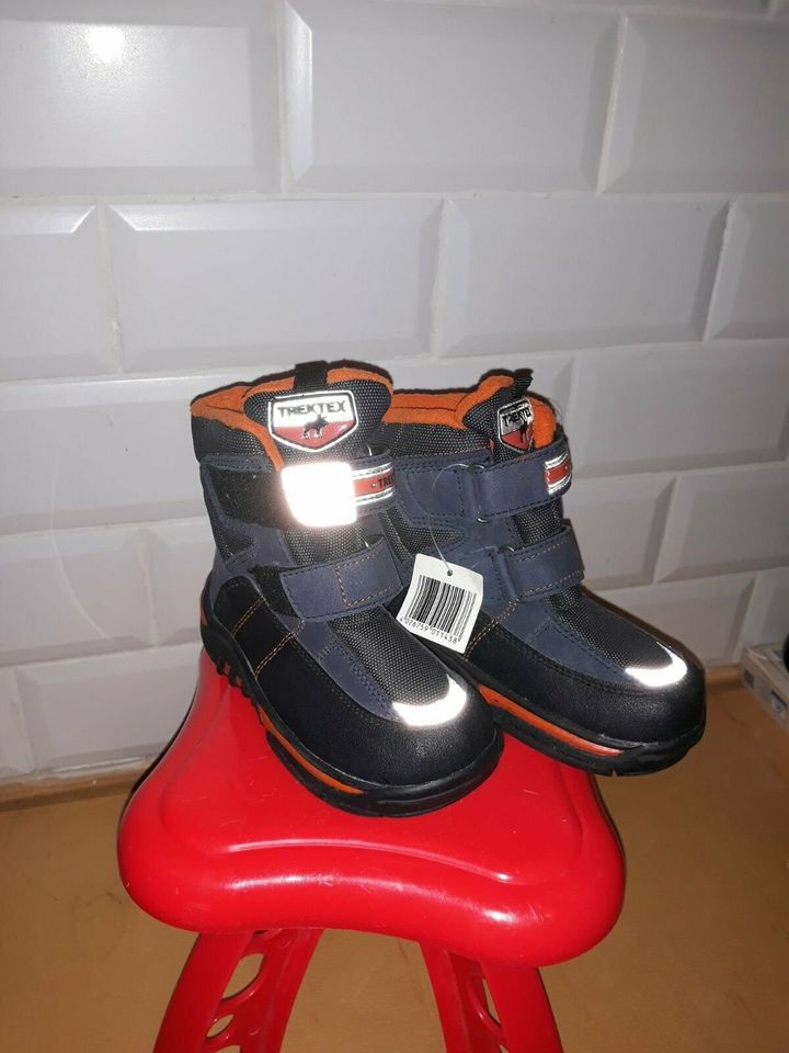 Kinder Schuhe Winter Schnee Stiefel Boots Stiefeletten Gr.26 NEU in Berlin