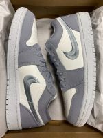 Air Jordan 1 Low SE Light Steel Grey (W) EU40.5 Baden-Württemberg - Freiburg im Breisgau Vorschau